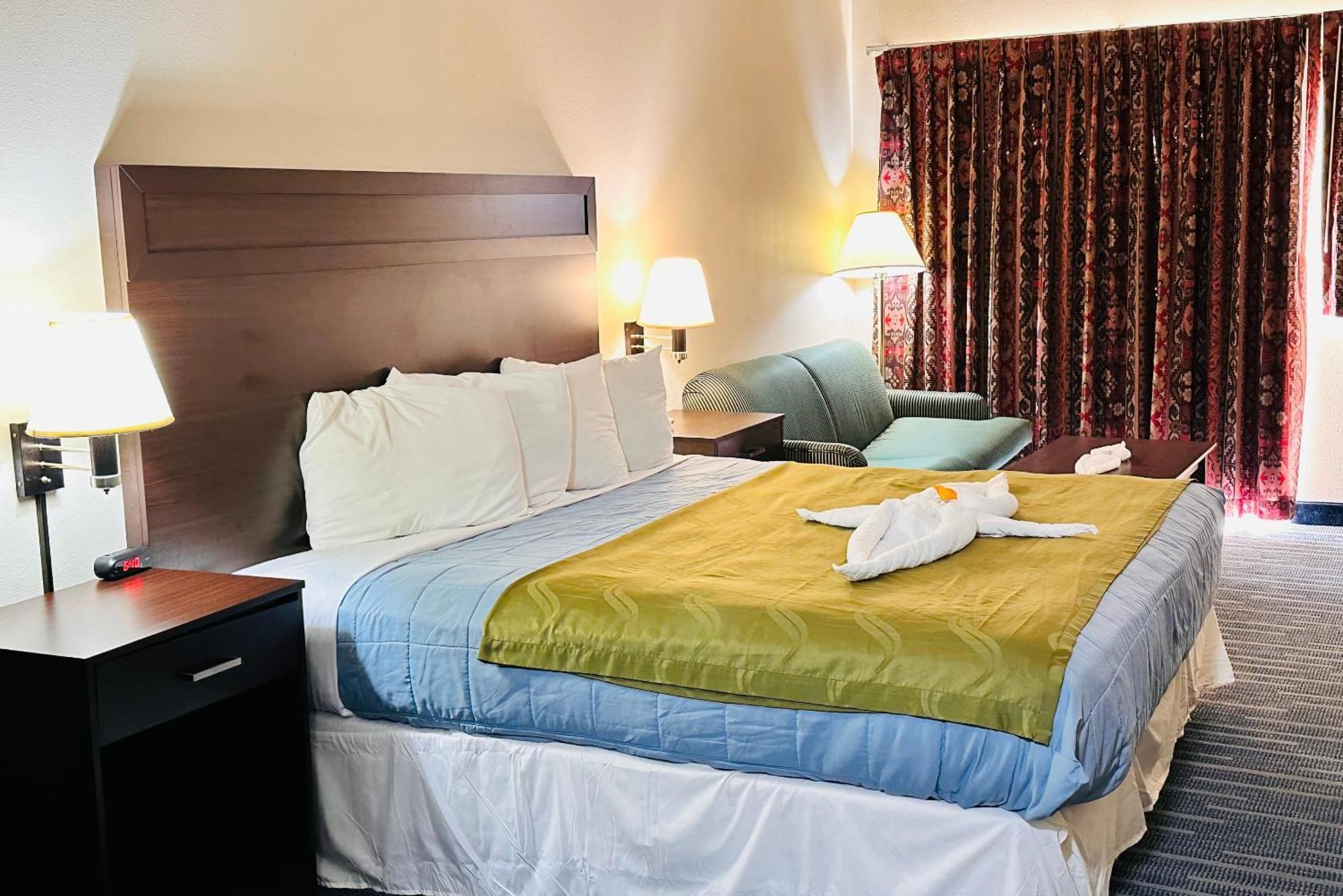 Coratel Inn And Suites By Jasper Ocean Shores Extérieur photo