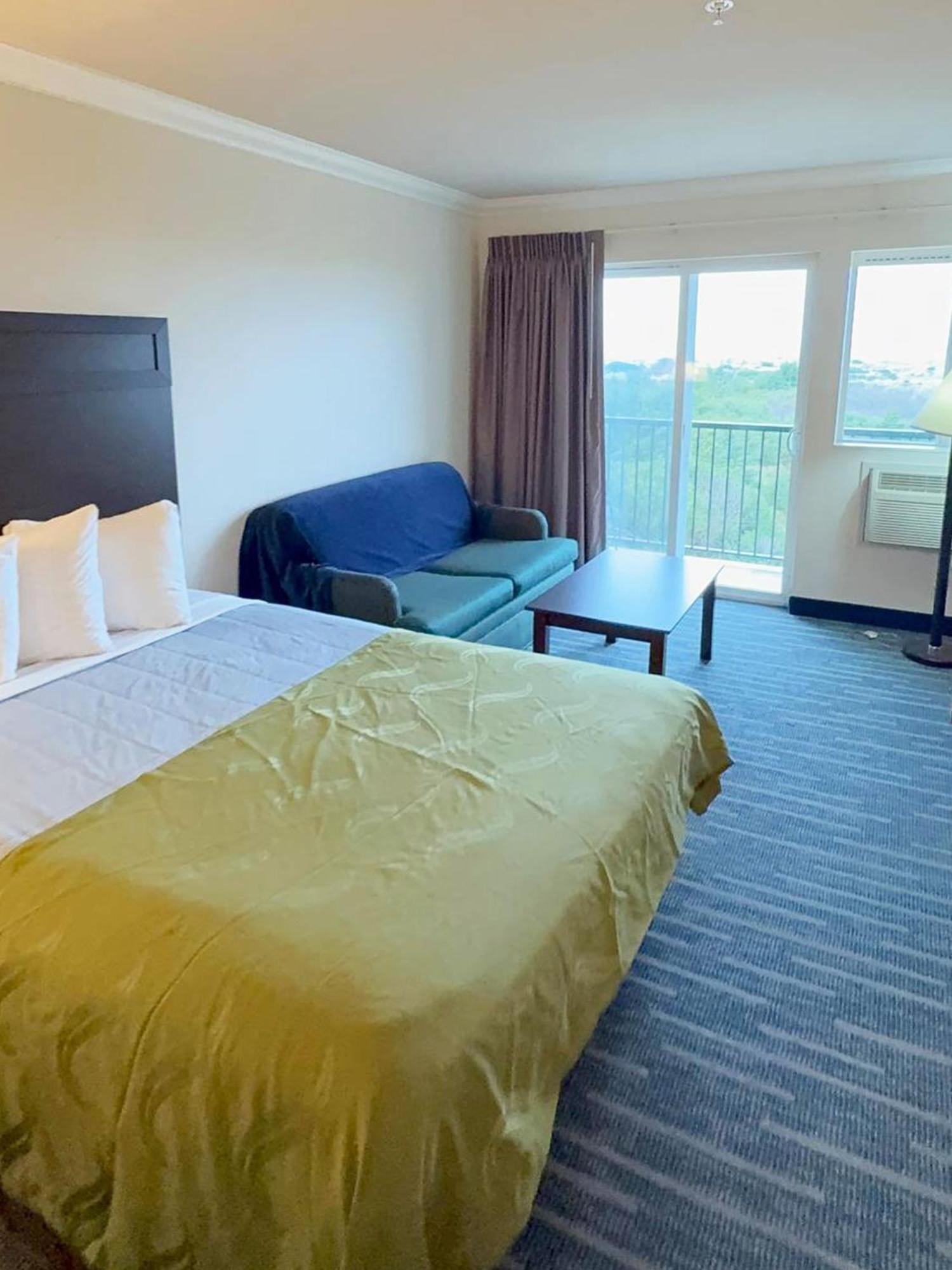 Coratel Inn And Suites By Jasper Ocean Shores Extérieur photo