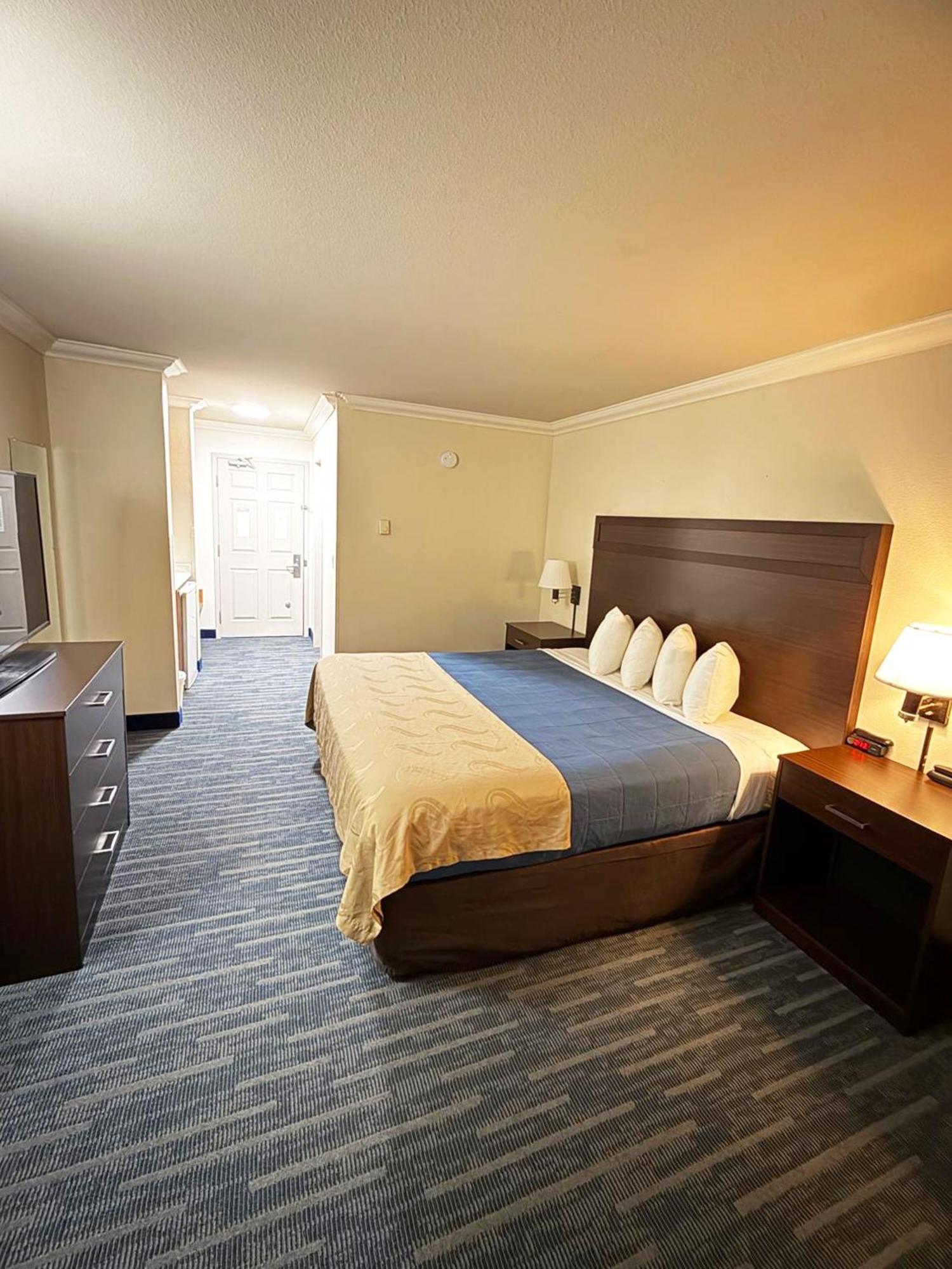Coratel Inn And Suites By Jasper Ocean Shores Extérieur photo