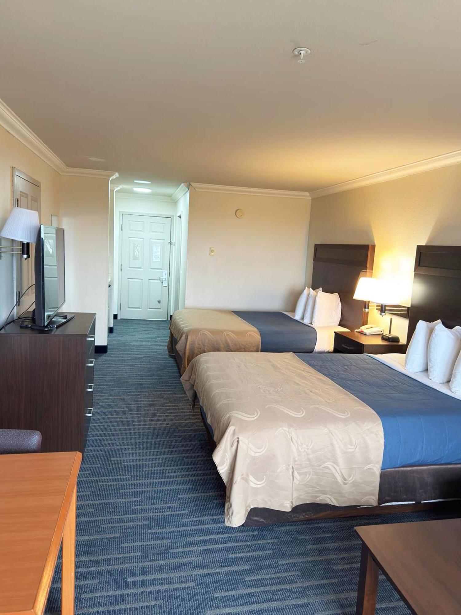 Coratel Inn And Suites By Jasper Ocean Shores Extérieur photo