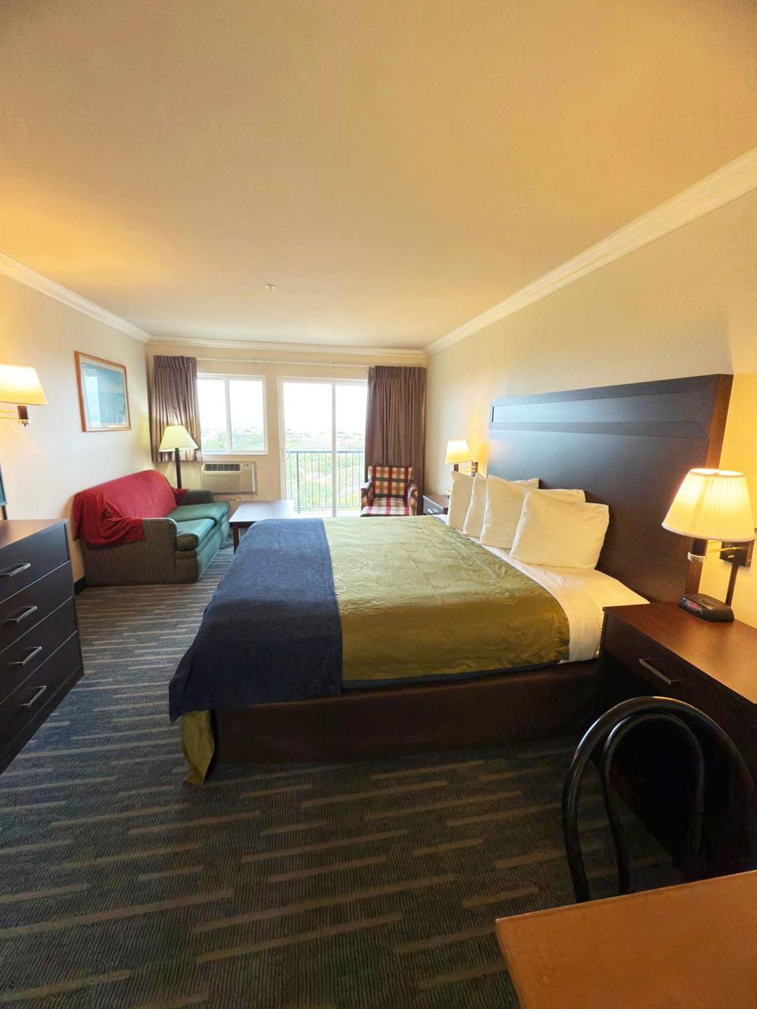 Coratel Inn And Suites By Jasper Ocean Shores Extérieur photo